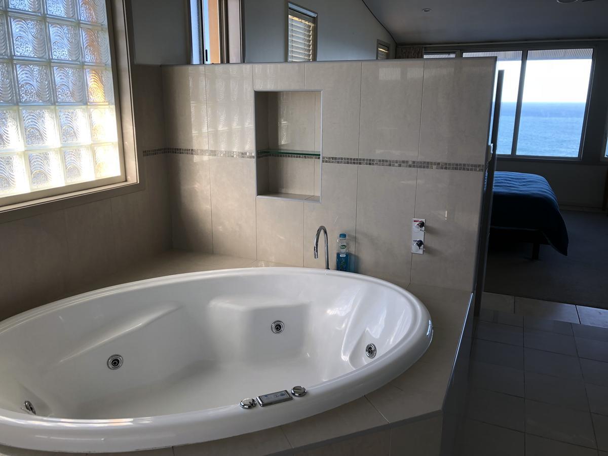 Oceanscape Luxury Beachfront Villas Scotts Head Pokój zdjęcie